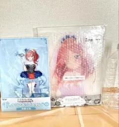 五等分の花嫁 中野三玖 アクリルスタンド 2種セットのサムネイル