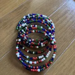 カラフルビーズブレスレット　ケニアで購入