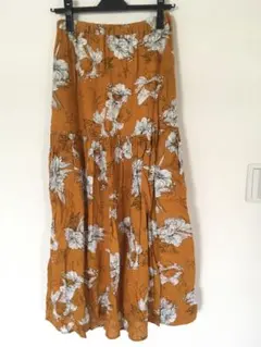 techichi レトロフラワー　ロングフレアスカート　オレンジ　美品