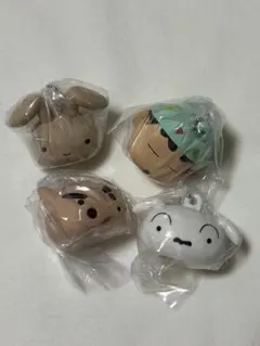 クレヨンしんちゃん　マスコットキャップチャーム　4個