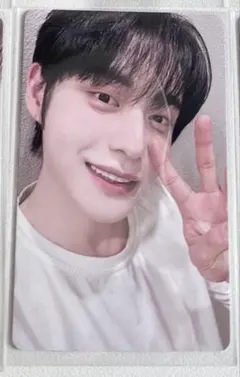 zerobaseone yizhiyu 中国上海　サイン会　特典トレカ　ジウン