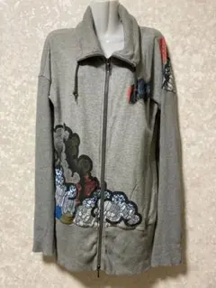 最終値下げ! トランク　プリント グレー ジップアップパーカー　Lサイズ　長袖