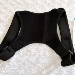 姿勢サポーター 姿勢ベルト背筋 背中サポート 美姿勢 通気性 脱着簡単 男女兼用