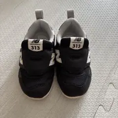 new balance 313 黒　13.5センチ