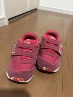 New Balance ベビー スニーカー ピンク