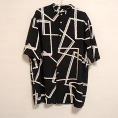 ZARA 総柄 半袖シャツ ブラック　Mサイズのサムネイル