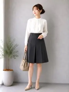 【MICHAEL KORS】美品 マイケルコース オンワード 黒スカート Mのサムネイル