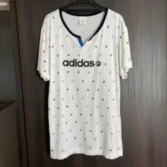 adidasTシャツ
