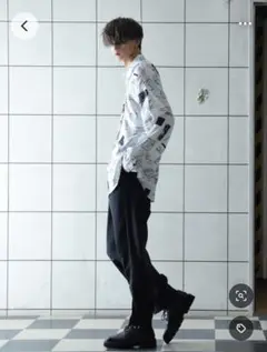 G.O.C総柄シャツ