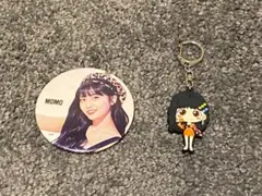 ⭐️TWICE モモ　happy happy 缶バッチ&キーホルダーセット　⭐️