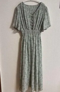 natural coutureフラワープリント グリーン ワンピース