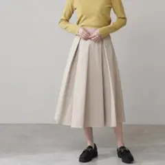 ★タグカット新品未使用★定価10,890円テックツイルタックフレアスカート