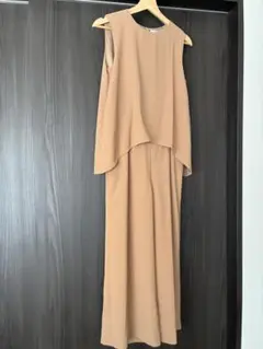 【新品】お呼ばれ服　ベージュ パンツセットアップ