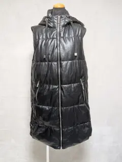 zara フード付きブラックレザーロンダウンベスト