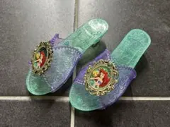 アリエル　サンダル