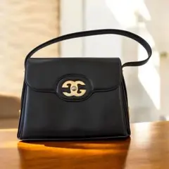 2026年最新】gucci 70年代 ヴィンテージの人気アイテム - メルカリ