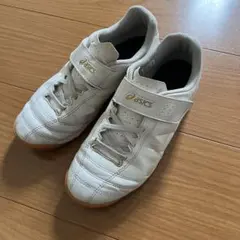 フットサルシューズ　キッズ　22.0cm