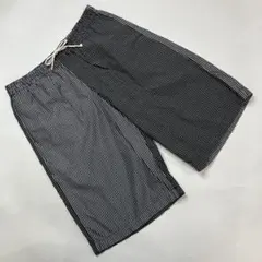 【美品】カールヘルム 黒系 ストライプ チェック クレイジーパターンハーフパンツのサムネイル