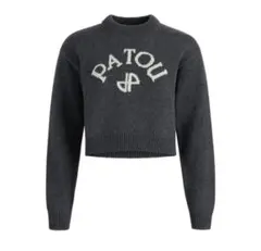 22AW 新品未着用 黒S PATOU パトゥジャンパー ロゴ 長袖ニット PATOU パトゥ クロップド丈 セーター リボン ロゴ JPモノグラム (PATOU