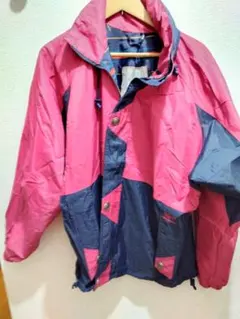 ビンテージHELLY HANSEN　ナイロンジャケットのサムネイル