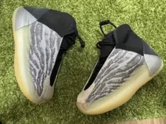 ADIDAS YEEZY QUANTUM