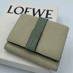 m*a様 今夜9時まで出品です。 LOEWE 二つ折り財布 レザー ブルー ブラ