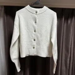 VIS 金ボタン　クロップドカーディガン