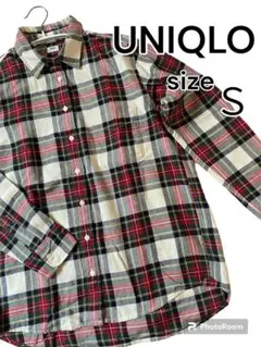 UNIQLOチェックシャツＳサイズレディース赤白紺緑黄クリスマスカラー