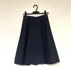 ネイビー フレアスカート ひざ丈のサムネイル