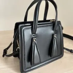 ZARA 斜めがけバッグ　ブラック　黒　ハンドバッグ