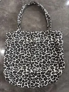 ヒョウ柄トートバッグ