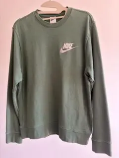 Nike グリーン トレーナー