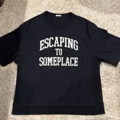ESCAPING TO SOMEPLACE Tシャツ M ネイビー