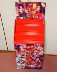 浜辺美波さん 吉沢亮さん ガーナフロア什器×1台セット(本体•ボード
