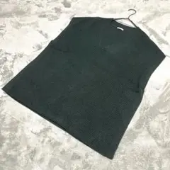 GUジーユー ダークグリーン Vネック ニットベスト Lサイズ 大きいサイズ