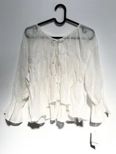 LOWRYS FARM ヨウリュウ　シャーリング　ブラウス