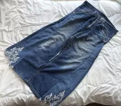 Item thumbnail for item 65c61309-3790-47a4-a323-315921922fba