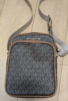 29日まで値下げ中！　マイケルコース　ショルダーバック