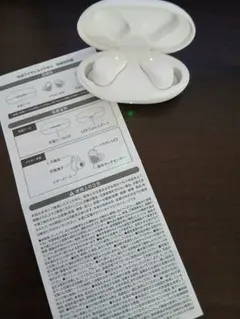 ダイソー 完全ワイヤレスイヤホン TWS002