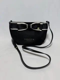【週末限定セール♪】【美品✨】　TOCCA　リボン付きショルダーバッグ　ブラックのサムネイル