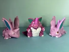 ポケモン　ニドラン♂ニドリーノ1997 ニドキング1996 指人形　3体セット