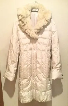 レッキスファー（高級ラビット）付 白ダウンコート M ダウン90％ ほぼ未使用