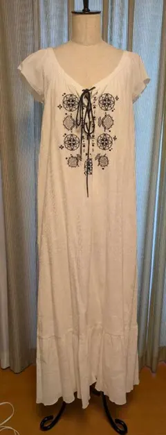 Item thumbnail for item 12f45653-6cb6-4f3f-be42-36de88ea3c16