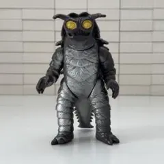 絶版/初版 キーラ ソフビ 美品 キーラ 1983 日本製 硬質ソフビ ウルトラ怪獣 絶版 - メルカリ