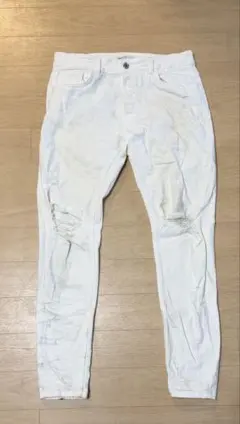 ZARA ホワイト ダメージデニムパンツ