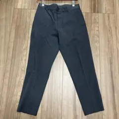 UNIQLO アンクルパンツ　2本まとめ売りのサムネイル