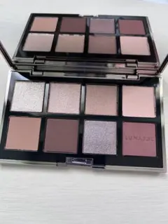 ルナソル　アイカラーレーション　スペシャルエディション　EX02 モダニティ