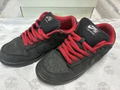NIKE SB DUNK LOW supreme