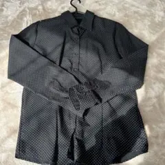 黒 ドット柄 長袖シャツ