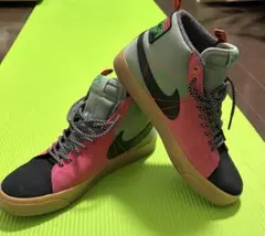 Nike SB ナイキエスビー Blazer Mid